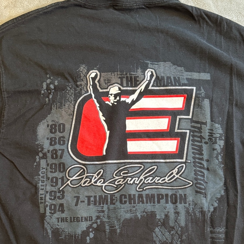 Chase Authentics Black Dale Earnhardt Graphic Tee